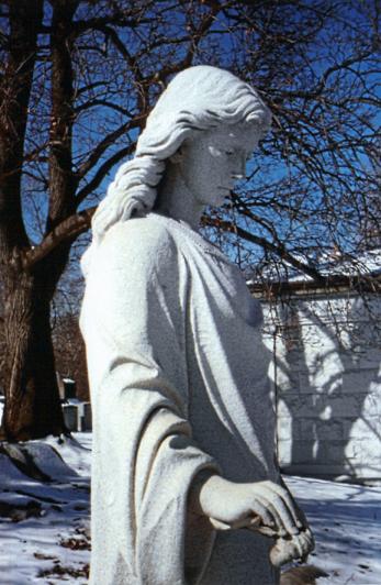 allegheny-cemetery-statue-02.